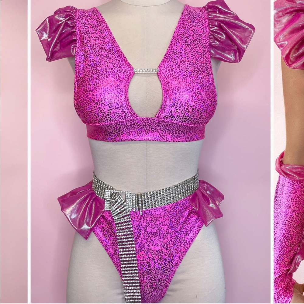Tasteful Girl Forbidden Mermaid full outfit